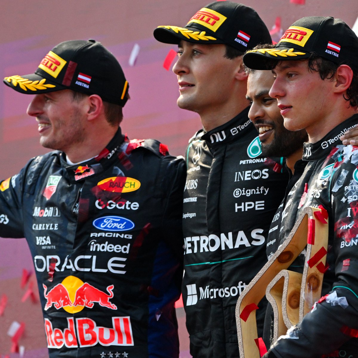MakFormula1's tweet photo. 2026 AUSTRIAN GP - CLASSIFICATION AFTER 8/22 RACES
#AustrianGP #F1 #Formula1 #Mkformula1 #Ф1 #Формула1 #Spielberg #Classification #Macedonia #македонски #Македонија #Motorsport #FormulaOne #racing https://t.co/8E0a7O7CQl