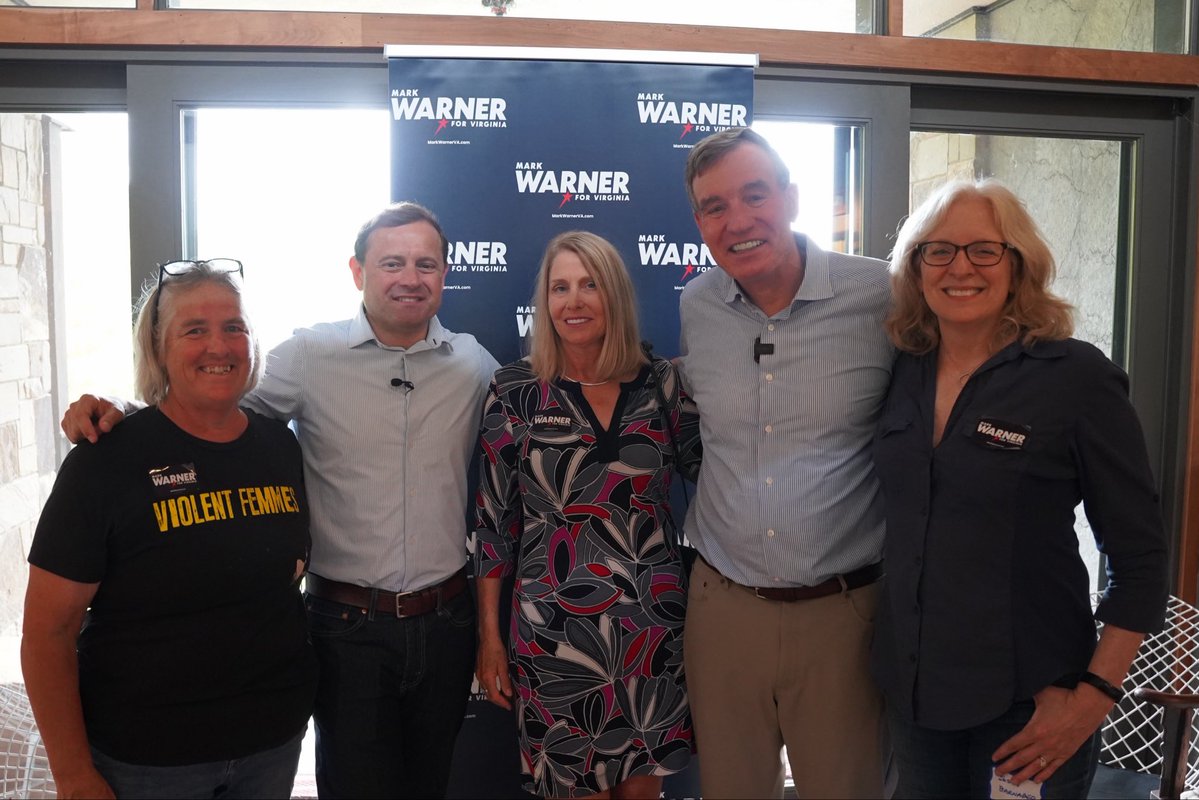 MarkWarnerVA's tweet photo. Wonderful to meet with Louisa and Fluvanna community members alongside @tomperriello 

I’m grateful for all the work these folks are doing to flip CD-05 and Congress in this critical election year. https://t.co/ChCVQGQ26a