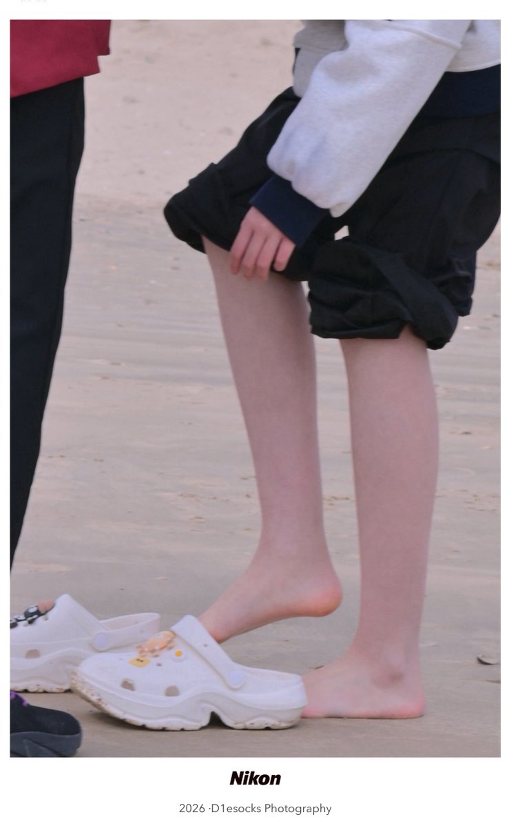 D1esocksPhoto's tweet photo. 【扫街系列】依旧是海滩偶遇，有食品许可的美食，看馋了😊

相机：NIkon Z30  
镜头：Nikkor Z DX 50-250mm https://t.co/MHyviIrr9a