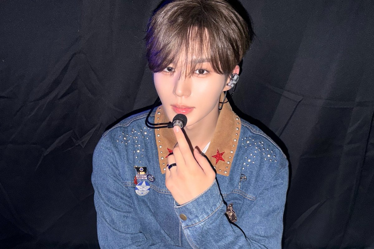 ALD1_official's tweet photo. 일본에서의 첫 팬콘서트 잘 마무리 하고 왔어요! 3일간 정말 행복했답니다🥲 꿈 같은 시간이었어요!! 얼른 또 만나요😘🫰

#ALPHADRIVEONE #ALD1
#알파드라이브원
#JUNSEO #준서 https://t.co/mNZv4txLzp