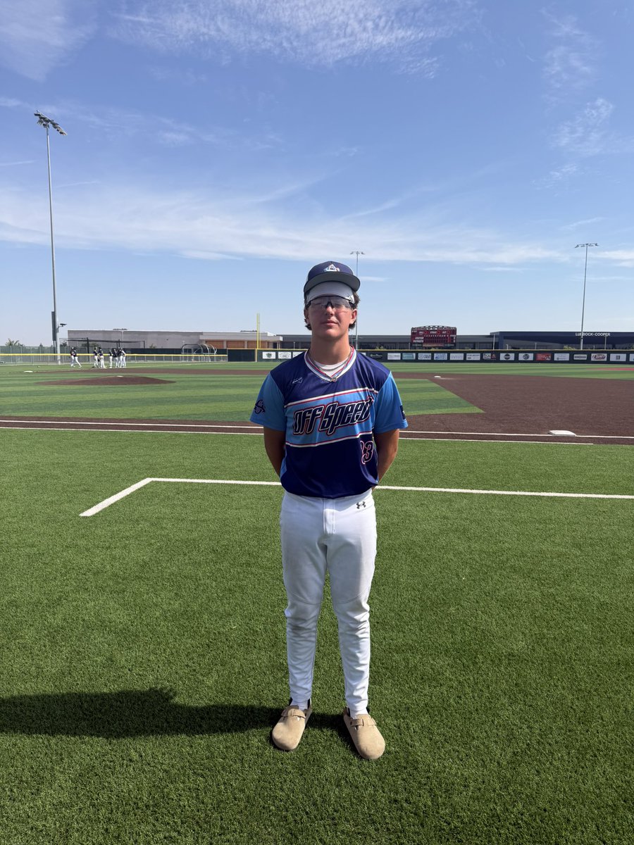FiveToolTexas's tweet photo. F: @OFFSPEEDATH Red 2028 Cobb 10, Offspeed Athletics Boyd 2
PoG: @JonNoriega2028 4 IP, 3K
Notable: Connor Rue 1 IP, 3K, 1-2 https://t.co/TiLkwfCoPl