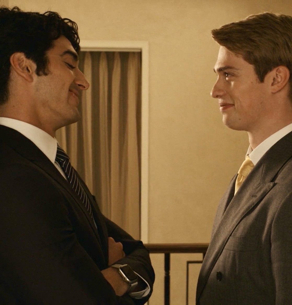 vbsabrasiI's tweet photo. Casey McQuiston também leu uma carta inédita do Henry, que estará em The Private Correspondence. Infelizmente, a live foi cortada, então faremos a tradução com base na transcrição disponível.

Os créditos da transcrição são de @galitzineperez. 🥹💙❤️

A seguir, a carta de Henry. https://t.co/UVZKhamK2f