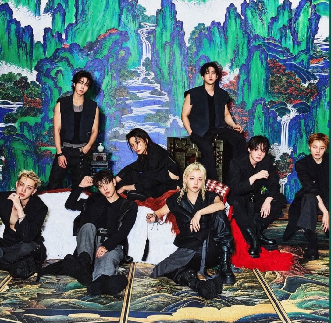 skzpopbase's tweet photo. #StrayKids’ “THIS &amp; THAT” rises to a new peak of #4 (+1) with 
626.7k pre-saves (+18,9k) on the Spotify Global Countdowns Chart!🔥

#THIS_AND_THAT #RUN_IT https://t.co/9FZISzKYG7