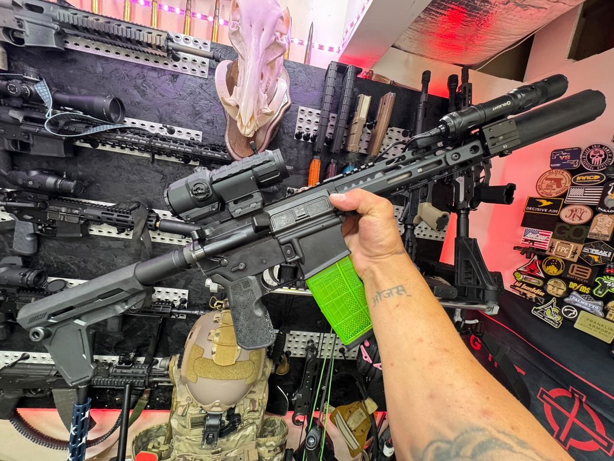 Sightmark tweet picture