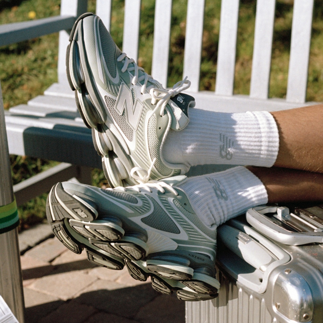 fullress's tweet photo. New Balance U2000 2UU “Silver Moss/Bayberry/Sea Salt” (ニューバランス) [U20002UU]が、2026年 7/1 発売！

https://t.co/hhNbxvAmFC https://t.co/O1AEL8SIyt