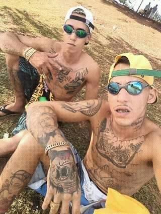SouSCCP05's tweet photo. @Ministeriopican @dvdaferreira @OficialNFA Acabei de perguntar pra minha irmã se ela ficaria com algum desses cidadãos aqui, ela disse que preferia a morte. Então sim, a culpa foi dela https://t.co/E1wCyb9mEU