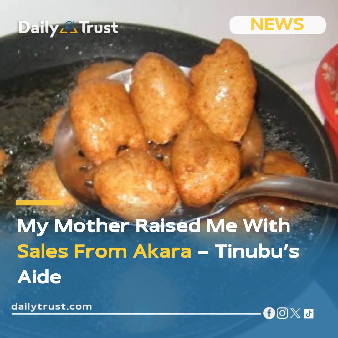 Hotbash4real's tweet photo. So all of us should embrace akara business. Menial jobs for the poor while looting jobs for the elite. https://t.co/mtPqXo1GrI