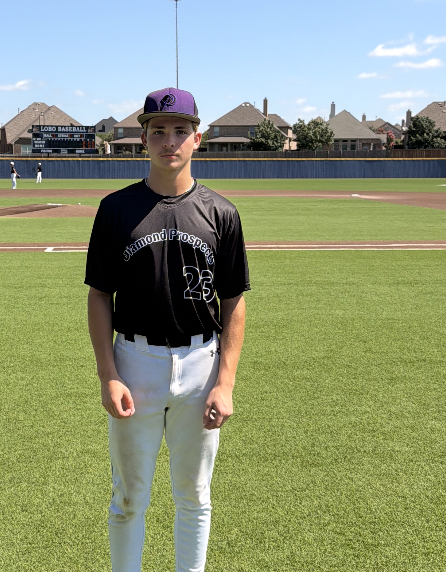 FiveToolTexas's tweet photo. F: @dprospects15 2027 8, Apex Baseball 7
PoG: @BlaineJoyce06 3-4, 2B, 3RBI, R https://t.co/PrnkLWe4wz