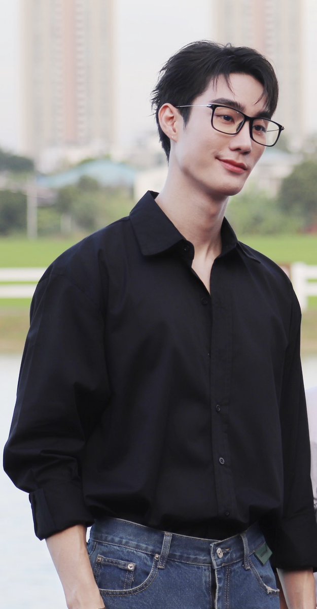 winsome97's tweet photo. 🖤 ( #fforce_ @fforcejs ) https://t.co/8IyhebhiaW