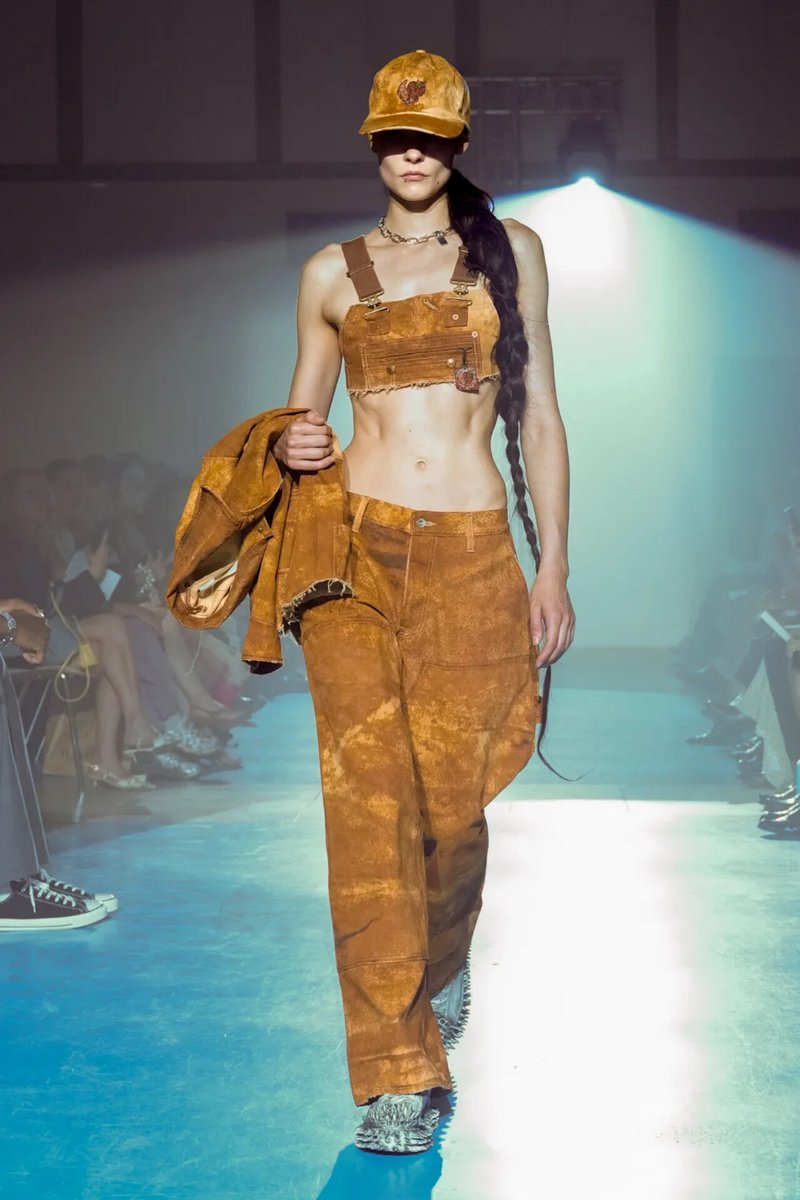 kendam_com's tweet photo. Doublet Spring Summer 2027 collection runway in Paris  (June 28, 2026) https://t.co/Q56TM3mPic

#Doublet #SS27 #Runway #FashionWeek #Kendam https://t.co/o9X9t8KzvL