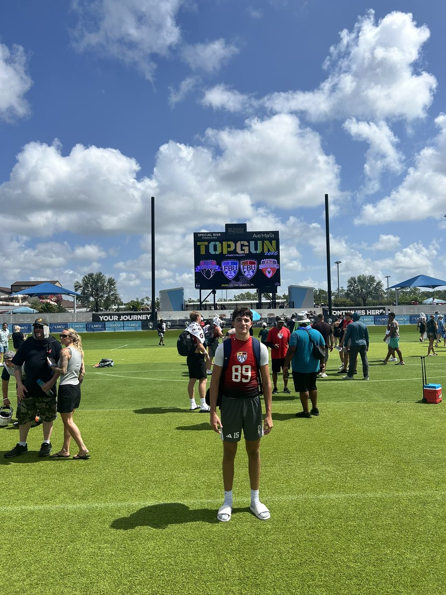 Ryder_Omalley's tweet photo. Had an amazing time at FBU Top Gun this weekend. Got better and learned new things!!!
@SPXrecruiting 
@pullen_adam 
@camdenwooden 
@FBUcamp 
@RustyMansell_ 
@RecruitGeorgia 
@NEGARecruits https://t.co/RGP1Wc3gjO