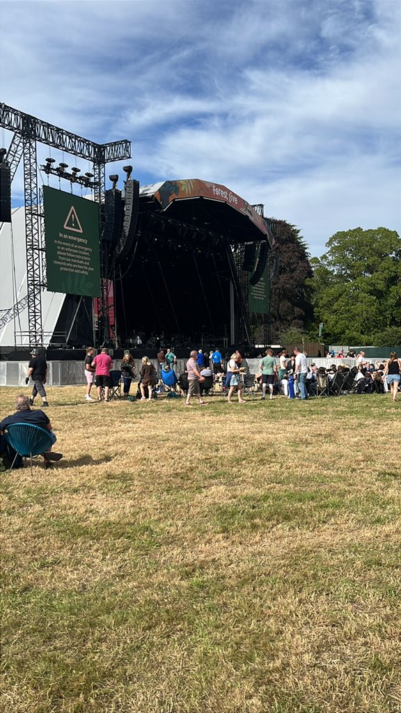 l8wrence's tweet photo. Lovely day for Mr Ashcroft at Westonbirt. What a venue! https://t.co/fFOYmcy3fF