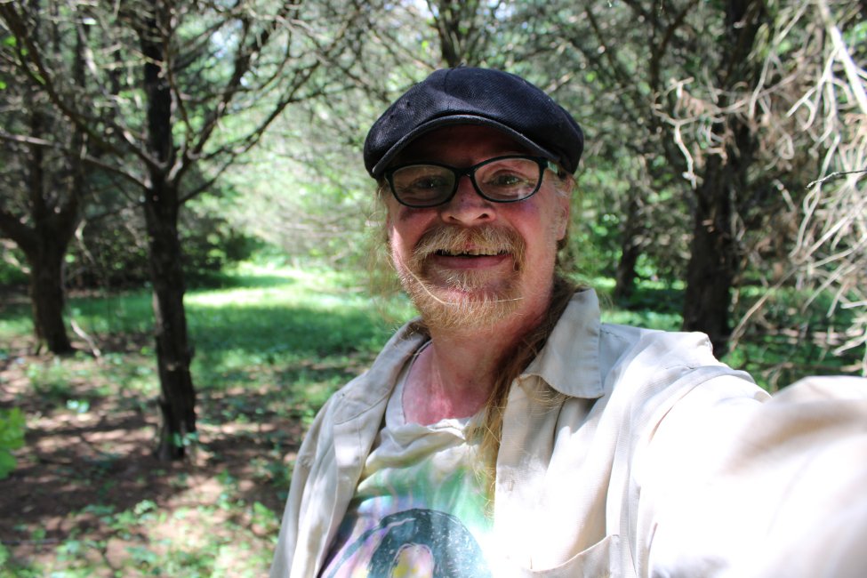 docsanderson's tweet photo. #Scientists #BotanicalGarden #Ecologist
@NatGeo @danpeckwx @HeartsofHeroes_
@Nature G Mags Lizzie was outside to long got overheated but went to Grove got Eastern Blue&Crescent #Butterfly #research sending you Planet #Flowers Powers Vibes for your Sundays Mwah Hot&Knotty Lelon https://t.co/2AkkQ2Bsmf