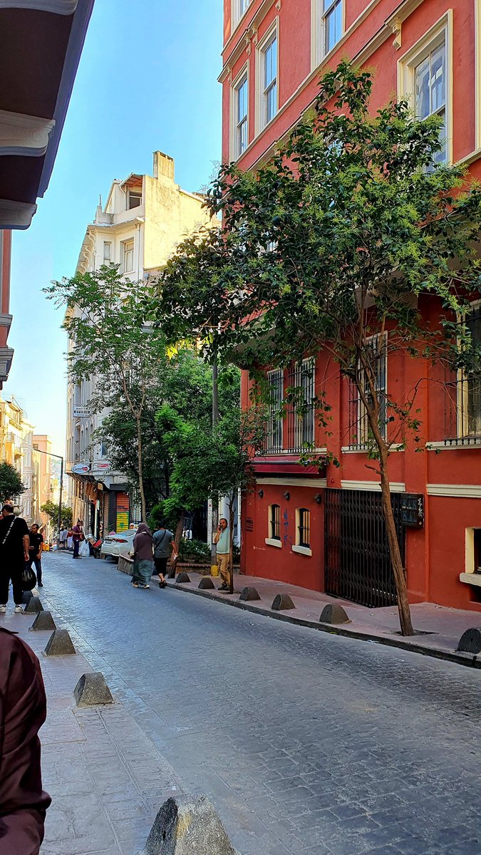 naileekk's tweet photo. Ben ve Beyoğlu♥️ https://t.co/GWTo5JEmc8