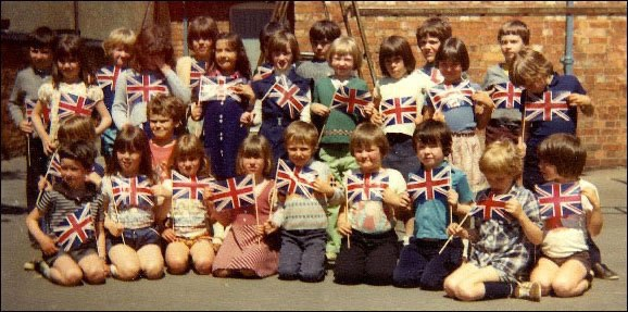 BygoneBritain's tweet photo. Better days https://t.co/mlwtnhMFm6