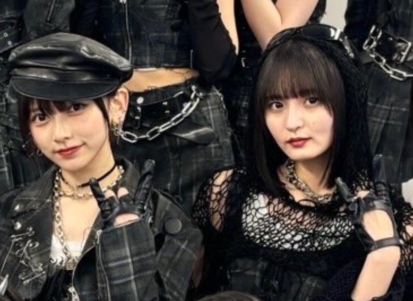 panicworld13's tweet photo. な に こ れ https://t.co/hOWG7GQxiD