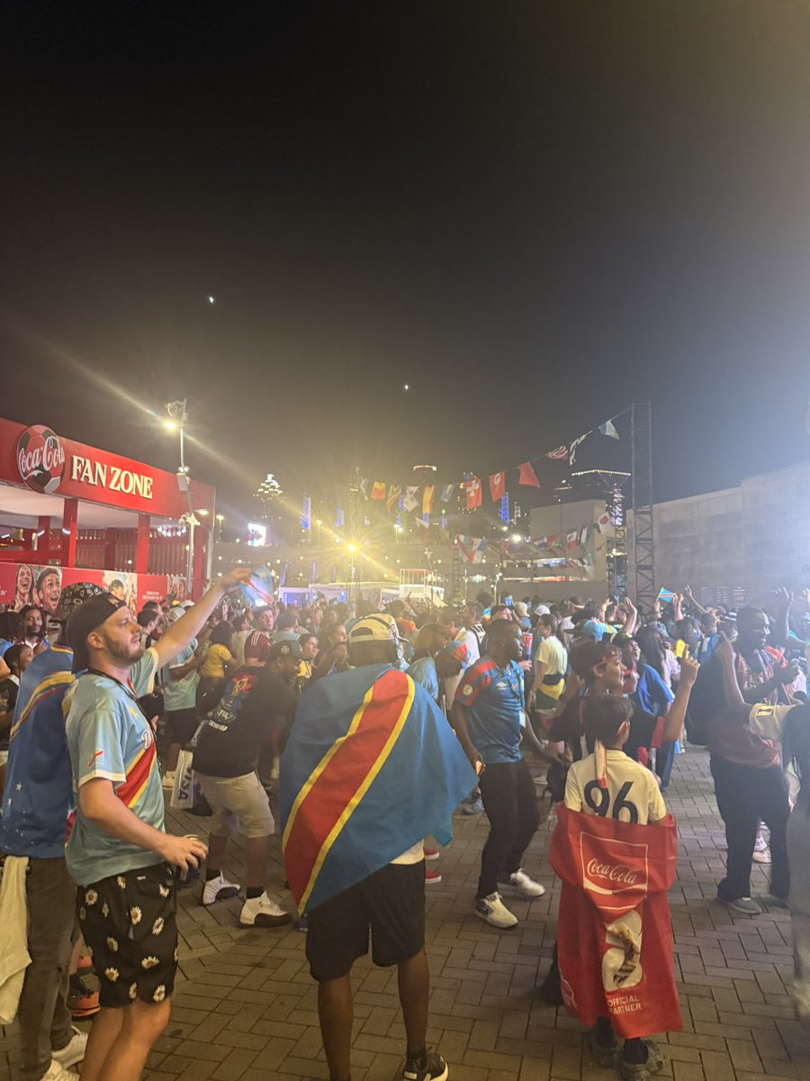 ZombieDish's tweet photo. so the seats we got last night off stubhub was for one of the hospitality suites. met the guy who sold them to us bc he was there as well. 

turns out he’s an ex soccer player from england who dropped ONE MILLION clams to have this suite for all the matches. absolutely wild lol https://t.co/P2wXR438PH