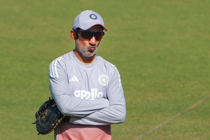 flicks_X18's tweet photo. I'm Same Guy Gambhir
 
 -Lost Test series at home vs Newzealand (0-3) 
-odi series whitewash against Srilanka (0-2)
- Lost a test series against South Africa 
- Lost BGT in australia(break the streak of 12 years)
- T20I series Loss against Ireland (0-2)
#INDvsIRE
@ABCricinfo16 https://t.co/jrFcHurAzd
