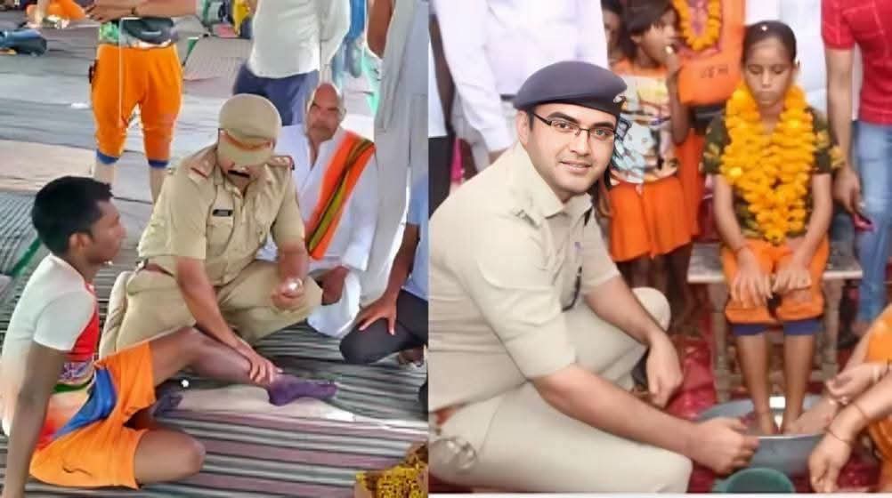 awesh29's tweet photo. तीन तस्वीरें हैं। साथी जोया मंसूरी ने भेजी है। वो कहती हैं बिहार के मुजफ्फरपुर में दरोगा मुस्तकीम खान के खिलाफ़ SP ने इसलिए जांच बिठाई क्योंकि मुस्तकीम ने मुहर्रम ताज़िया के दौरान करतब दिखाया अपना हुनर दिखाया, अब मुस्तकीम खान को लाइन हाजिर कर दिया गया है।

मैंने जो अन्य तस्वीरें पोस्ट की है उन्हें गौर से देखने की ज़रूरत नहीं क्योंकि ये तस्वीरें हर व्यक्ति की आंखों और यादों में हैं कि कैसे संभल का तत्कालीन CO अनुज चौधरी हाथ में गदा लेकर रथयात्रा में चल रहे थे, तीसरी तस्वीर भी याद है कि कैसे अमरोहा के SP और पुलिसकर्मी कावड़ियों के न सिर्फ़ पैर दबा रहे थे बल्कि उनके पैरों की मालिश भी कर रहे थे।

याद हैं वो तस्वीर भी जिसमें बड़े अधिकारी हेलिकॉप्टर में सवार होकर कैसे कावड़ियों पर फूल बरसा रहे थे, इन अधिकारियों के खिलाफ़ कार्रवाई तो छोड़े जांच तक नहीं हुई थी।जोया पूछती हैं कि इस देश मे मुसलमान होना क्या वाकई अपराध है?