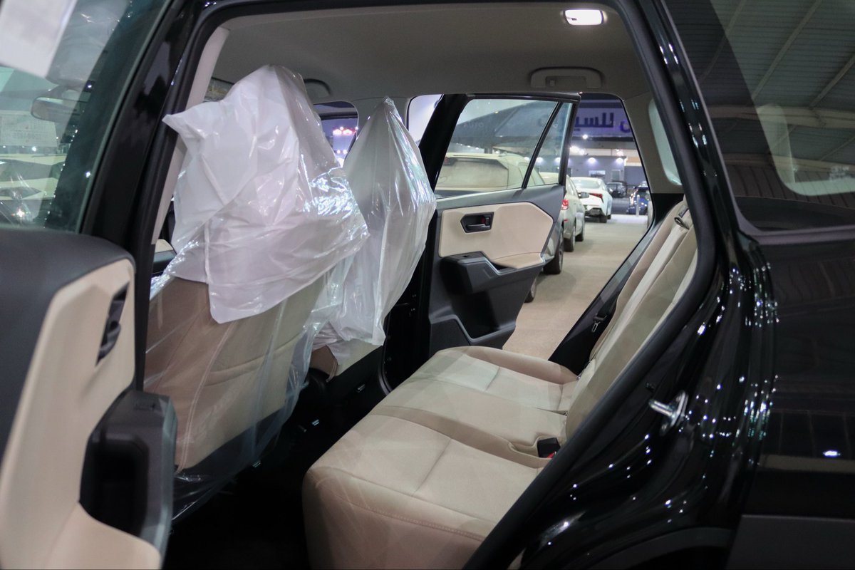 alsquorcars's tweet photo. 🚙 تويوتا راف فور ستاندر دبل موديل 2026

💰 السعر: 125,000 ريال
❗ لا يشمل رسوم النقل والتأمين.

📲 للاستفسار فضلاً التواصل عبر الواتس:
0555651573 | 0500915254
0126208887 | 0126239111

#تويوتا #راف_فور #RAV4 #سيارات #السعودية https://t.co/Fckv1rjdid