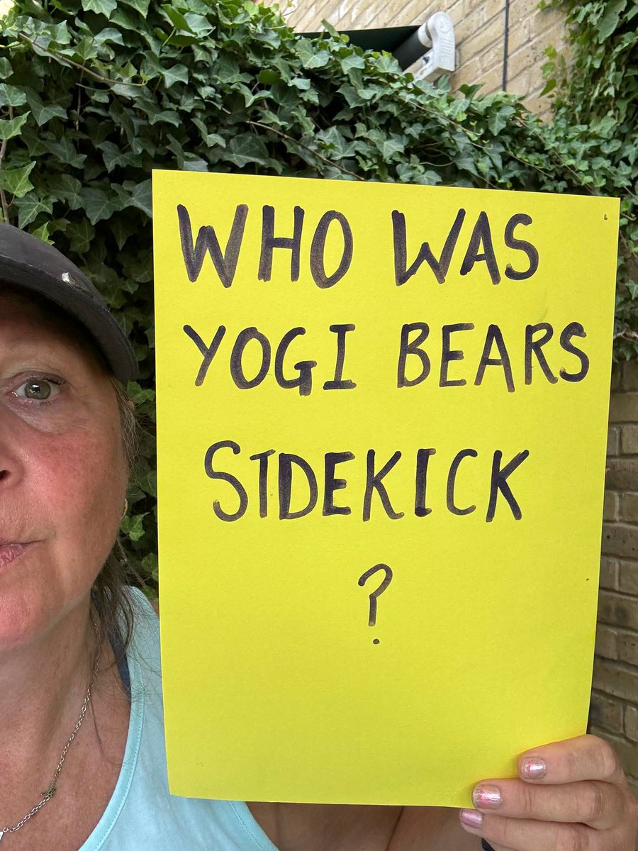 Jassmini2's tweet photo. My Mom 👩 loves Yogi Bear 🐻 https://t.co/czP5UekE9z