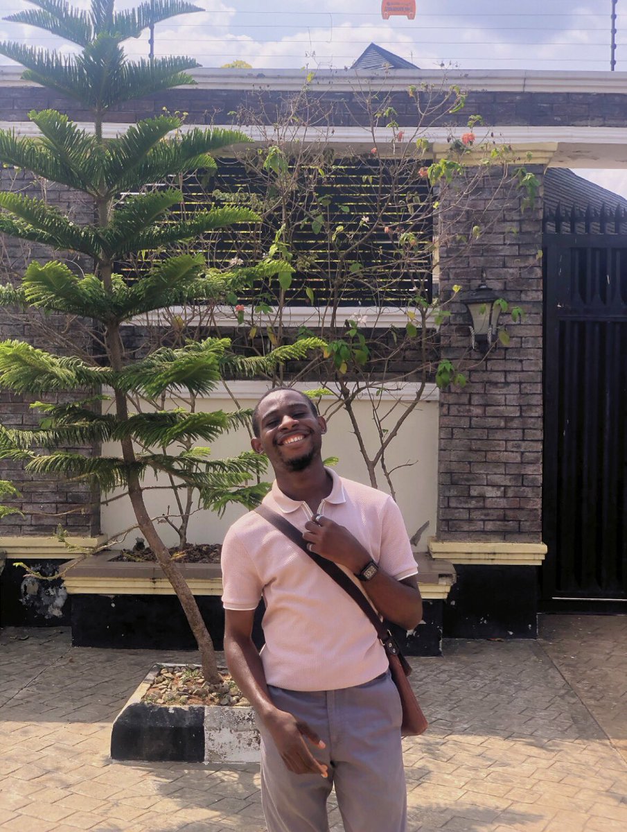 datphysioboy's tweet photo. I am a clinical physiologist building @medtipsmagazine I am also into community management, project management and content writing.

I have interests in Infectious disease and public health. 
Authored 2 Books and currently working on the 3rd one. https://t.co/P0qhmTWQPj