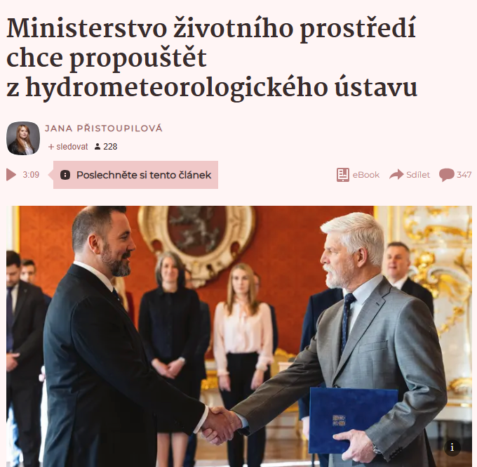 _Roman_Maca's tweet photo. Asi všichni teď sledujeme práci našich meteorologů. Ti patří k absolutní světové špičce. Naše meteorology chtějí Motoristé vyhazovat z práce, zatímco na ministerstvu životního prostředí bez výběrového řízení rozdávají trafiky svým propagandistům s IQ houpacího koně. 🤷‍♂️🤷‍♂️🤷‍♂️ https://t.co/T7uIReVdT9