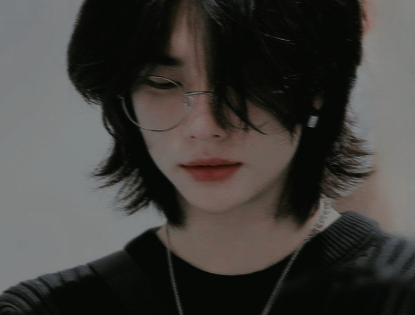 nathystew's tweet photo. mais uma chance | au narusasu

Naruto só precisava que Sasuke segurasse sua mão.

Ele não segurou.

Agora, anos depois, Naruto está prestes a cumprir o dever que lhe foi imposto, e Sasuke percebe que é sua última chance de lutar pelo homem que nunca deixou de amar. https://t.co/g5qEy4c0eV