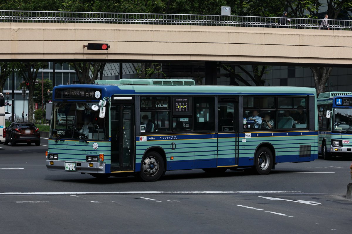 mtmtdayooo's tweet photo. 仙台市営バス
仙台230あ204 /あ207
KC-LV280N

この日は東武顔のキュービックを求めて仙台へ
顔だけ見ればジャーニーKのような印象です https://t.co/L8ajED6i4Y