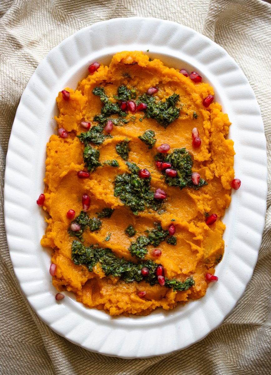 giangiskitchen's tweet photo. Mashed Sweet Potatoes With Lemon Basil Sauce
Creamy and rich in flavor, they pair well with any main course, especially during the holiday season.
https://t.co/VdYBA7hLOn #sweetpotatoes #mashedpotatoes https://t.co/5qP8uVzXbw