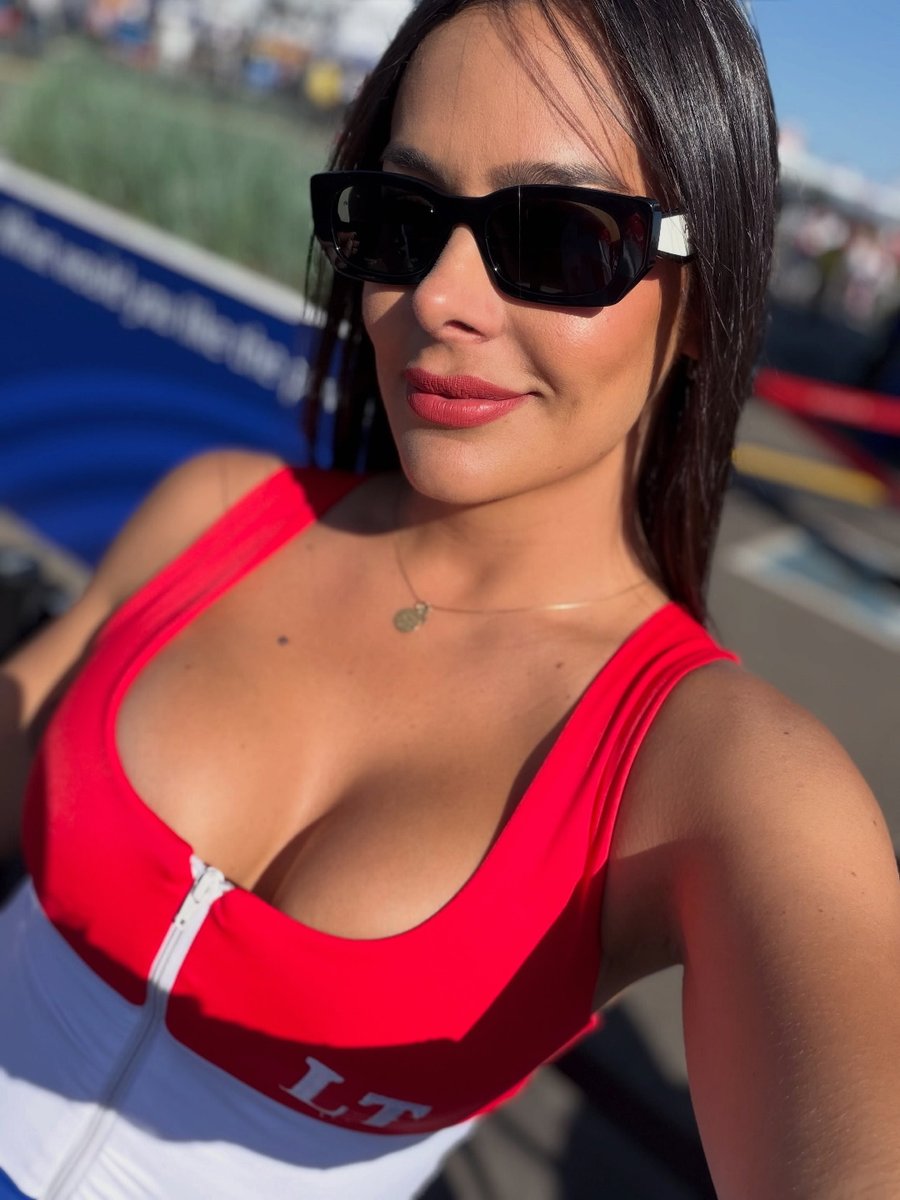 LoveCelebrity7's tweet photo. 🇵🇾 Larissa Riquelme https://t.co/4KUzmttKJx