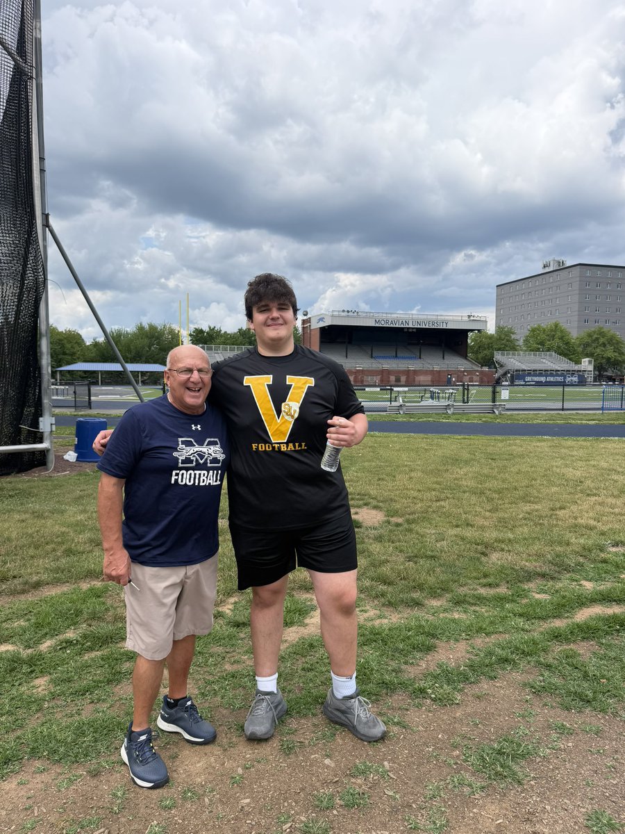 LucasFaas72's tweet photo. Had a great time visiting @MoravianFB today! Thank you to Coach Zambrano for taking the time to meet with me and show me around. Can’t wait to be back! @CoachSapp14 @GoMVB https://t.co/dz5KM4EihX