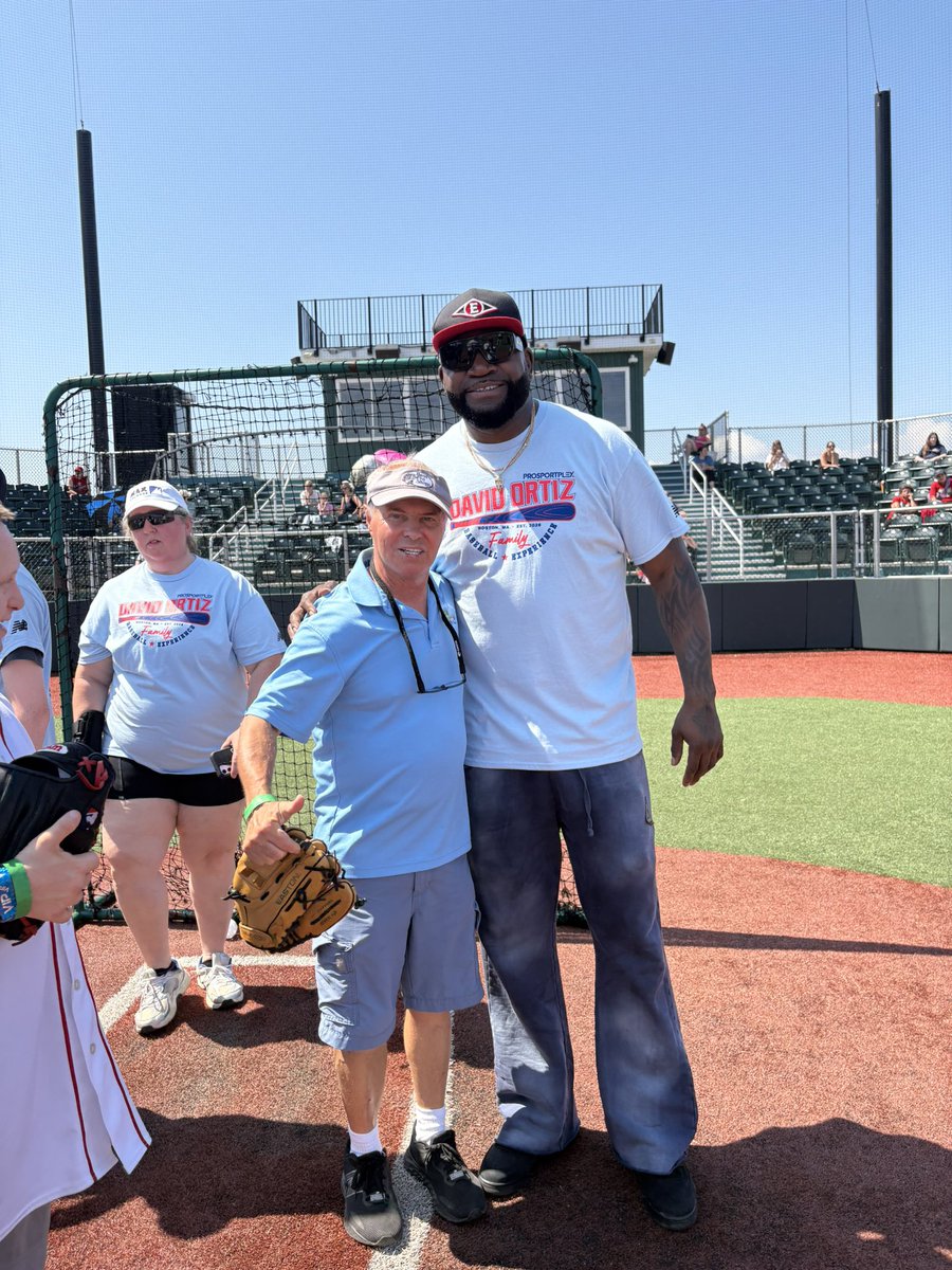 Fishing_Academy's tweet photo. @davidortiz thank you big papi for making it a great day for Sammy! He wants you to go out fishing with him and my academy! https://t.co/58xHegbnLC