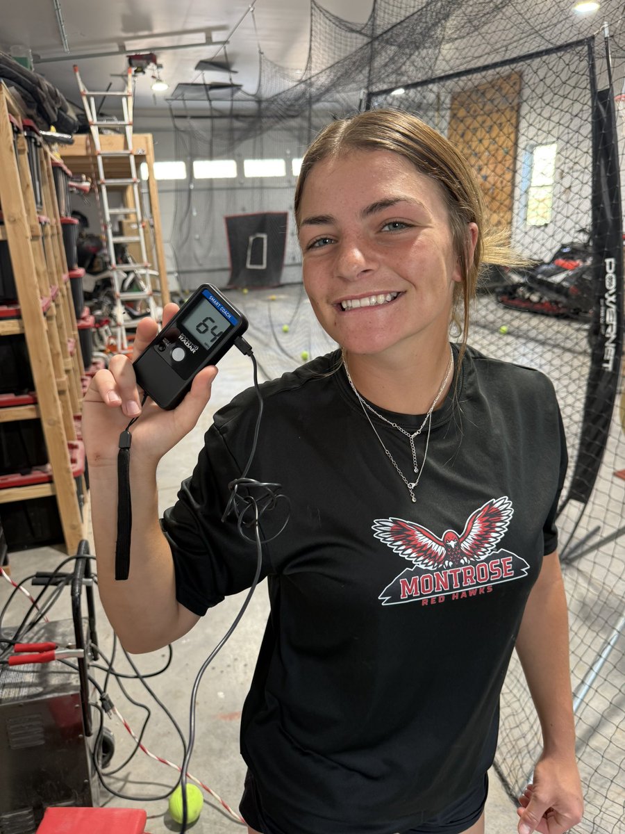 BentleySchiller's tweet photo. Ready for @TCSFastpitch @COSparkFire π€© #2029pitcher https://t.co/rl14TsqIj2