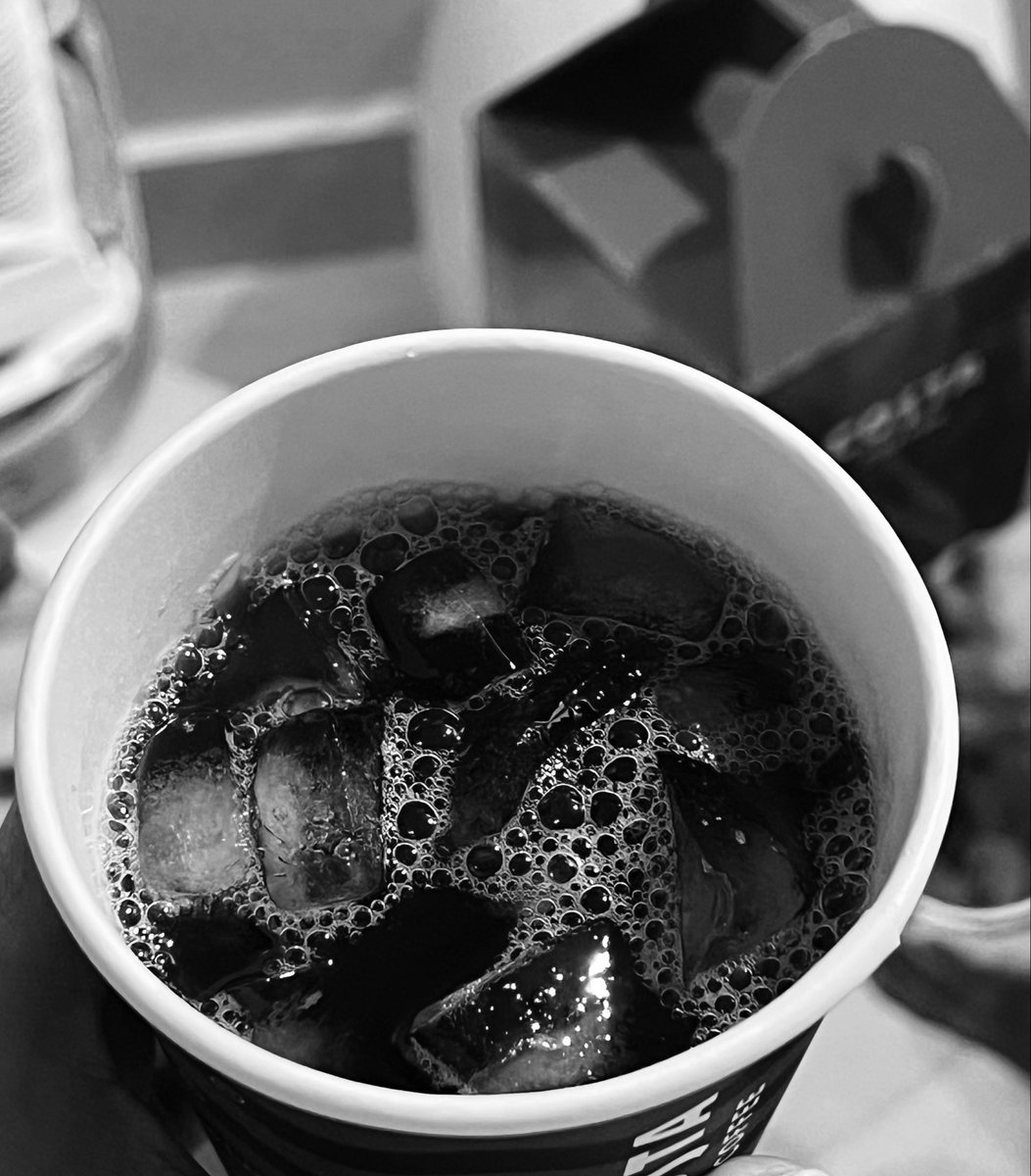 Sasa_58_'s tweet photo. 🤍☕️ https://t.co/DszOKPkwiw