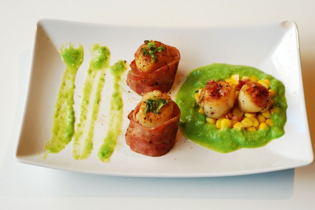 961n9qCDUTkTQWR's tweet photo. Tried mouthwatering Japanese miso butter scallops tonight—umami kick that’s pure joy! A must-try for seafood lovers!， https://t.co/yqPQWR5reK