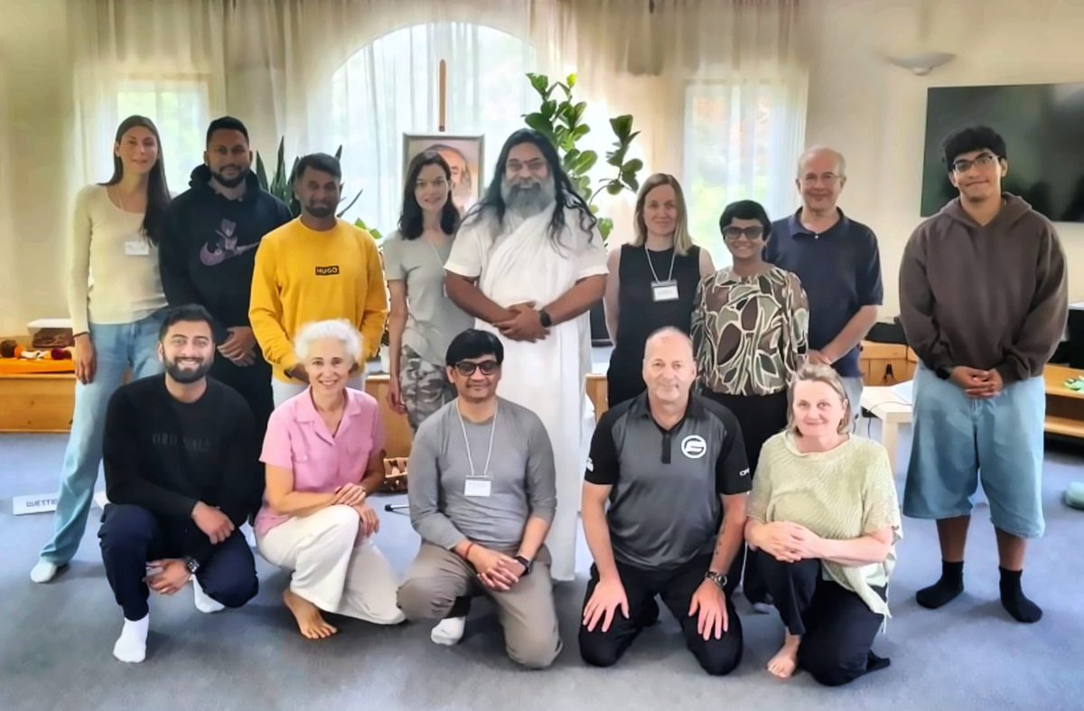 AOLSwamiji's tweet photo. 5 Day « Stepping Into Silence » program concluded at the International Art Of Living Retreat Centre in Canada 🇨🇦 https://t.co/tYlswBUmwU
