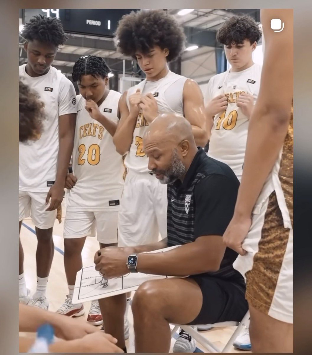 CoachMoore82's tweet photo. Section 7 - champs ✅

Vegas Live - champs ✅

Doing all this with my son on the summer roster getting the experience and learning patience in the process while road tripping with me…. - PRICELESS  

#ProudDadTweet😎 https://t.co/RvRmrJwqCh