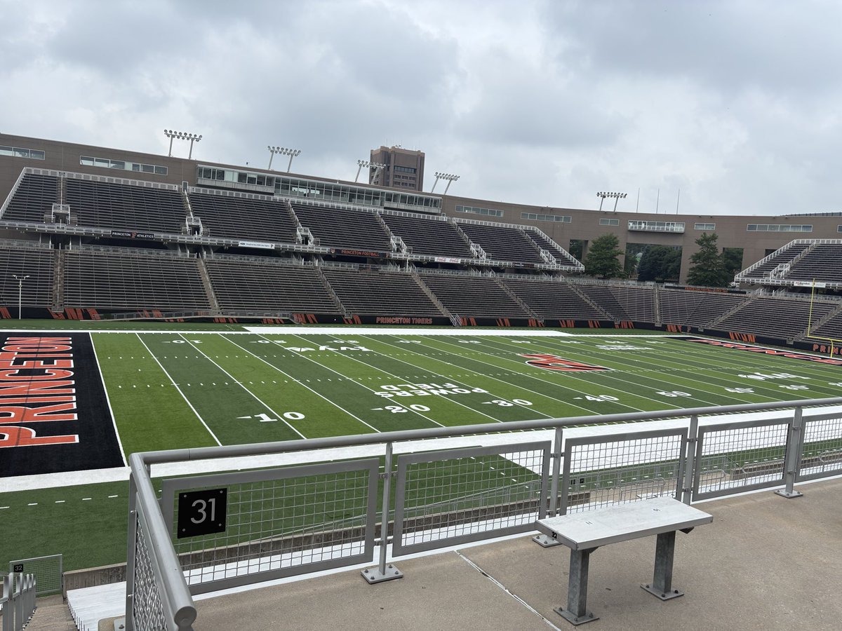 amsterdam_knox's tweet photo. Amazing experience at Princeton this weekend. @PrincetonFTBL @SVerbit @CoachRosenbaum @HPCAFootball @Coach_J_Fowler @e43fitness https://t.co/b094nF6unW