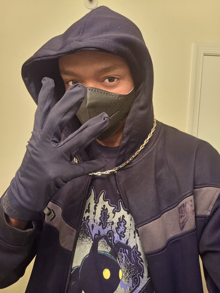 2Dpunisher's tweet photo. New cosplay alert, its a little evil :) #org13 https://t.co/3BIhGoFrXd