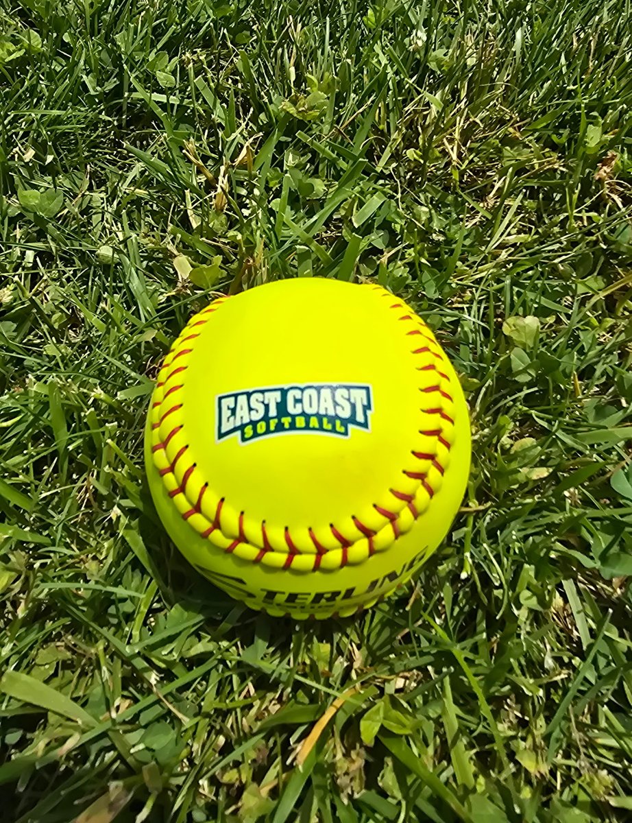 BrynnGemmill's tweet photo. East Coast Summer Showcase: 4 Hits- 1 Triple, 2 Doubles, 1 Single. Pitched 9.2 Innings- 18 Strike Outs, 3 Walks. https://t.co/ah3GKjdO90