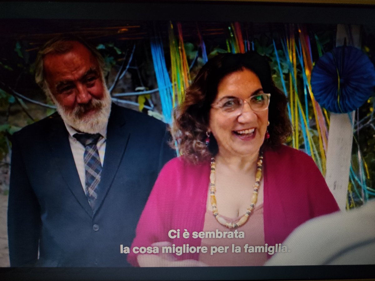 Gipsymagma's tweet photo. Me lo sentivo che Muko si sarebbe sposata con il padre di Fiko 🥹
Che bello!

#ZeytinAğacı
#AnotherSelf https://t.co/yi2PCAcdqE