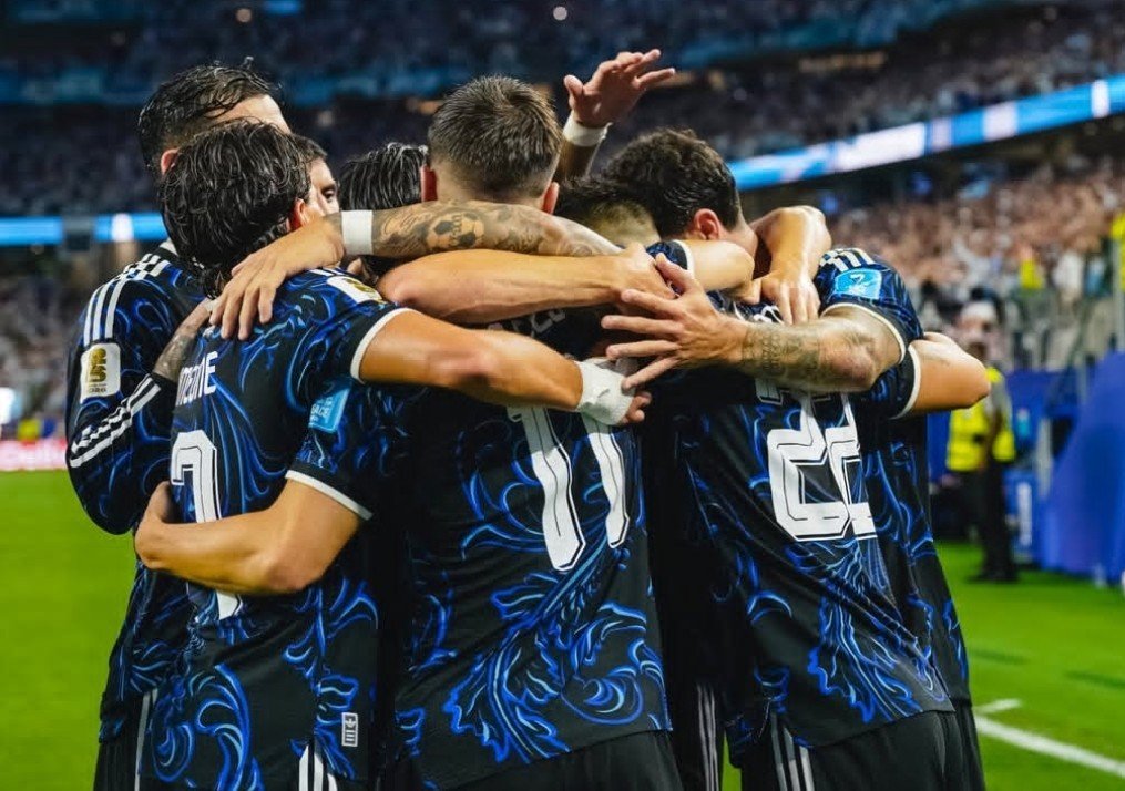 bautistacd's tweet photo. Siempre del lado buenoo🇦🇷🙌 https://t.co/vDgp8t1rkI
