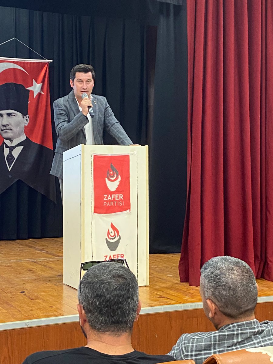Zaferrtuzla's tweet photo. Zafer Partisi Tuzla İlçe Başkanlığı olarak Orhanlı Mahalle Buluşmamızı gerçekleştirdik.

Mahalle çalışmalarımız, saha faaliyetlerimiz ve önümüzdeki süreçte yürütülecek teşkilat programlarımız üzerine değerlendirmelerde bulunduğumuz buluşmada, teşkilatımızın birlik ve dayanışma iradesi bir kez daha ortaya konmuştur.

Programımıza katılım sağlayan 1. Bölge Teşkilat Başkanımız Sayın Sancar Şenol’a, İl Yöneticimiz Sayın Süleyman Güneş’e ve emek veren tüm teşkilat mensuplarımıza teşekkür ederiz.

Zafer Partisi Tuzla İlçe Başkanlığı olarak, Tuzla’nın her mahallesinde çalışmalarımızı kararlılıkla sürdüreceğiz.
@umitozdag 
@HakanAksit34 
@sancarsenoll 
@semscolak