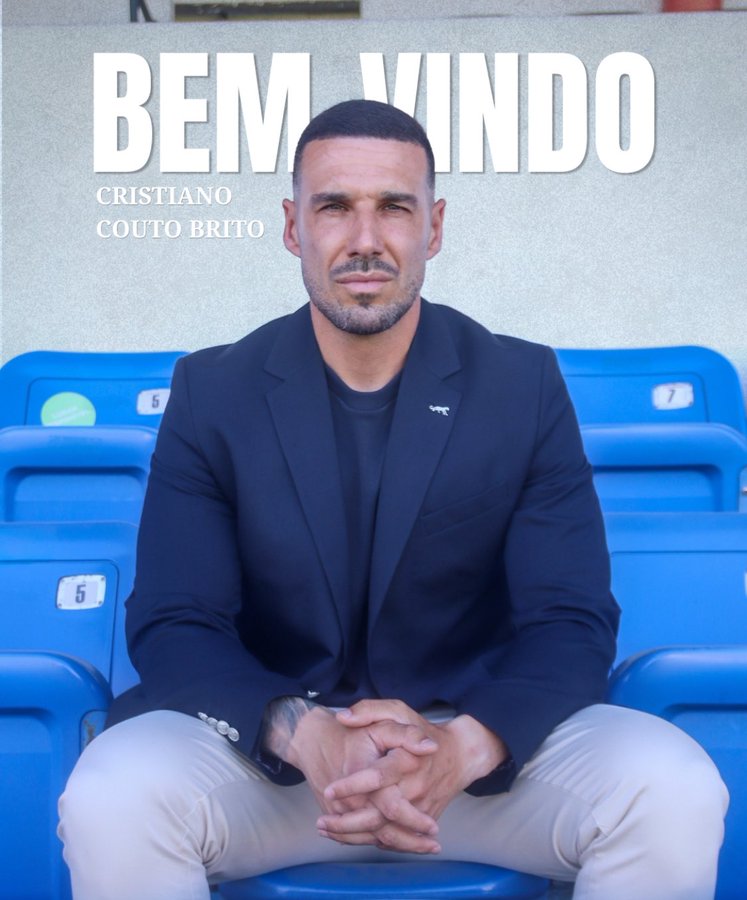 J_K_Albuquerque's tweet photo. @Record_Portugal Oficial: Cristiano Couto é o novo treinador do Trofense, tal como noticiado anteriormente em @Record_Portugal https://t.co/XMt2uZqWZT