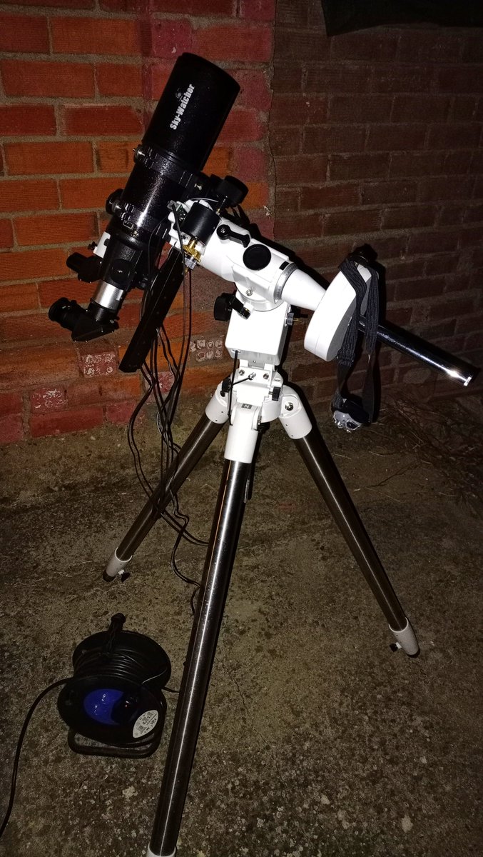 fjsevilla's tweet photo. Aprovechando el fin de semana para desempolvar el telescopio.... https://t.co/3chXv0TUOk