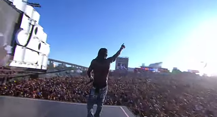 DoradoBarnie's tweet photo. See crowd damn
#Rema@lisbinrockinrio https://t.co/9SPUnP0AMB
