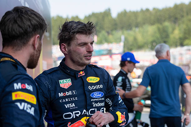 formuLau16's tweet photo. EXCUSE ME MAX VERSTAPPEN HELLLOOOO https://t.co/OdK6KPfg3s