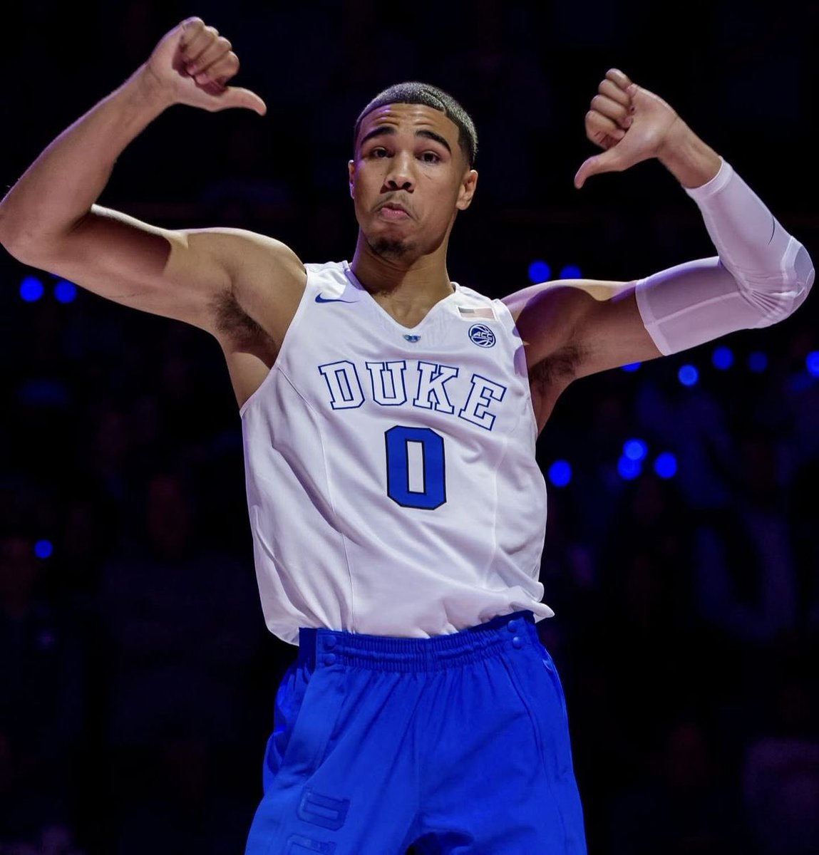 aj4williams's tweet photo. Blessed to receive an offer from Duke University.#AGTG https://t.co/MjjLXL9XKQ