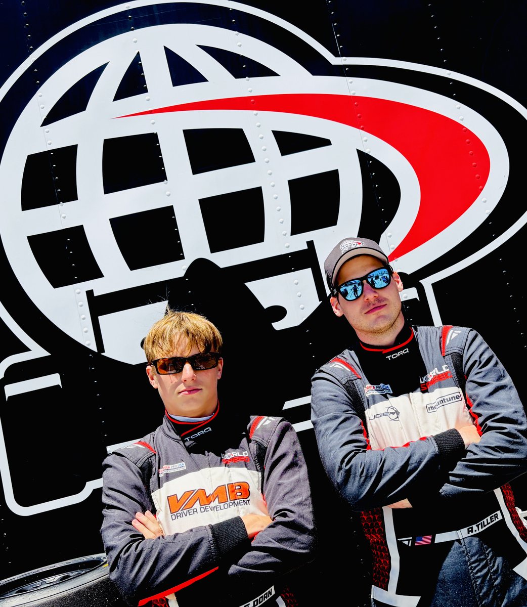 WorldSpeed's tweet photo. World Speed F4 front row! Race at 4:35. Let’s go!

https://t.co/T6dUBwS9VV https://t.co/iafiGc29fV